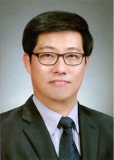 흙에 도전하는 청년 농부들