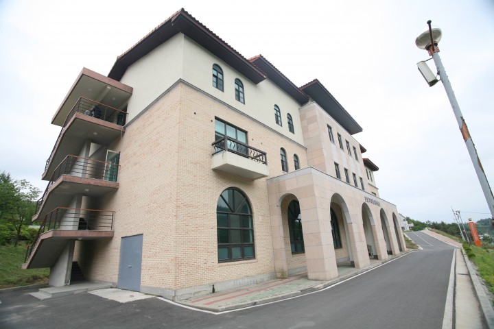 학교건물(영동캠퍼스)